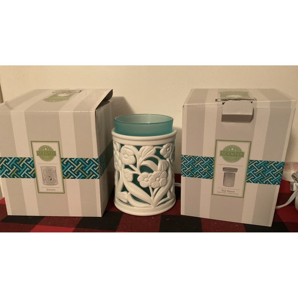 Scentsy Entwine Wax Warmer Ceramic Electric Fragrance Floral Home Decor Warmer